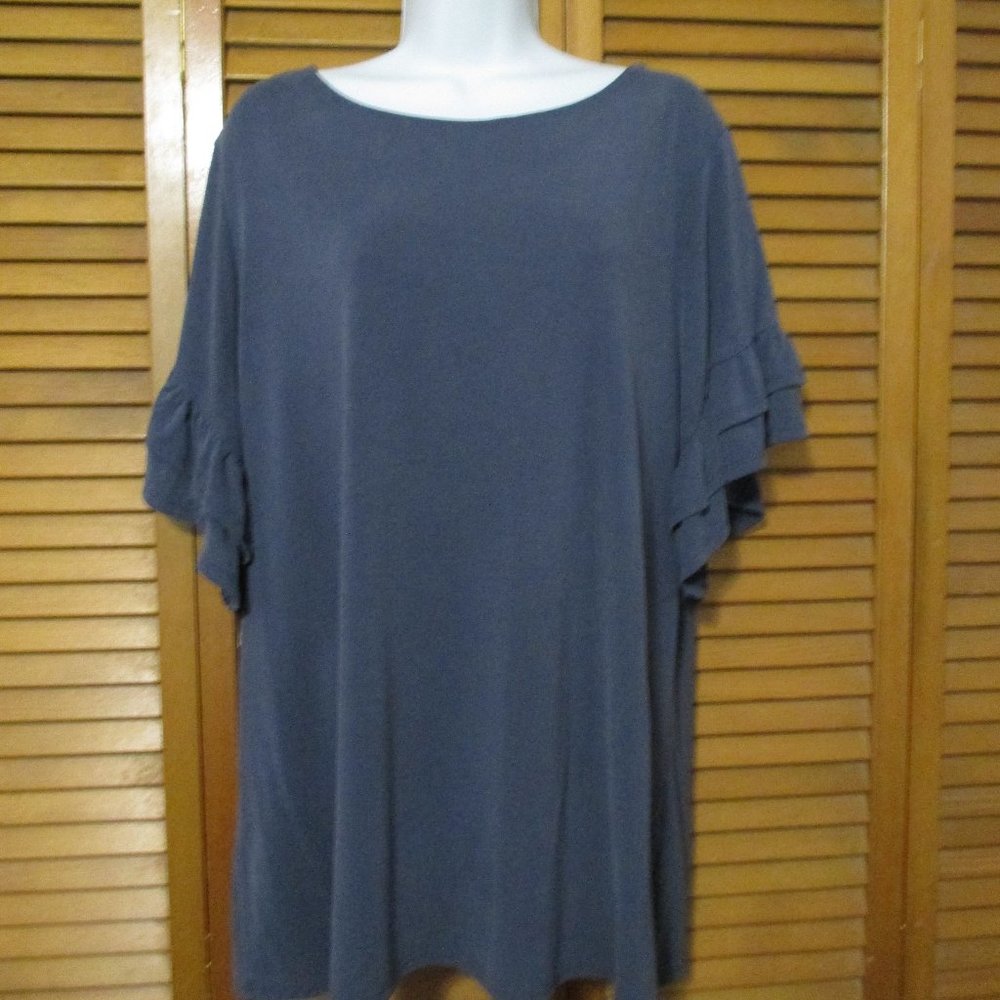 Time and Tru top blue super soft and stretchy pullover like new size XXL